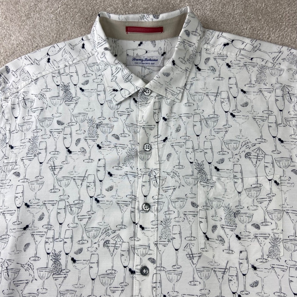 Tommy Bahama Veracruz Cay‎ Shirt Mens XXL White Cocktail Pineapple Print Viscose